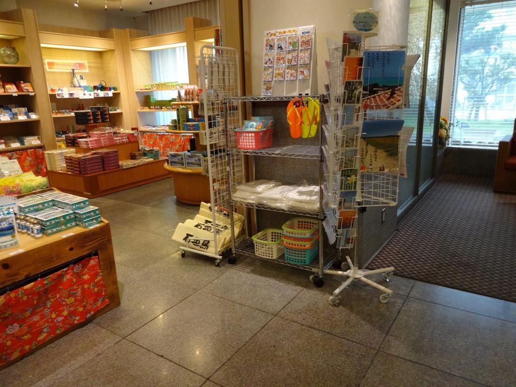 Hotel Granview Ishigaki Ishigaki  Екстер'єр фото