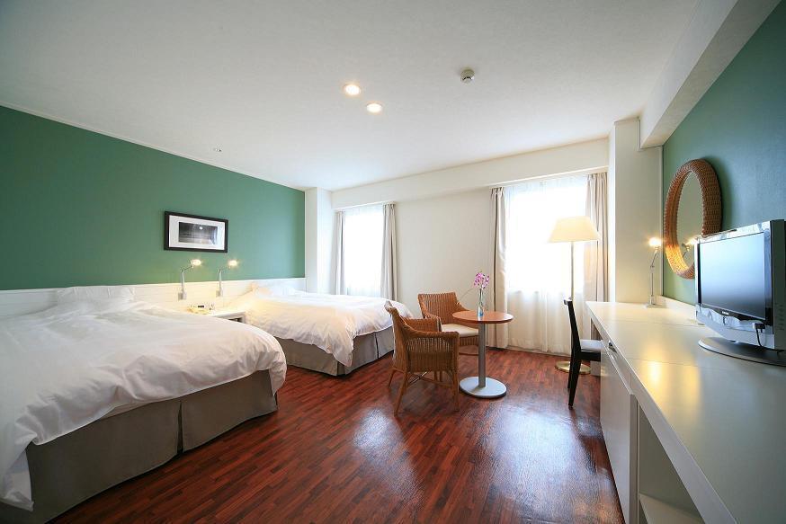 Hotel Granview Ishigaki Ishigaki  Екстер'єр фото